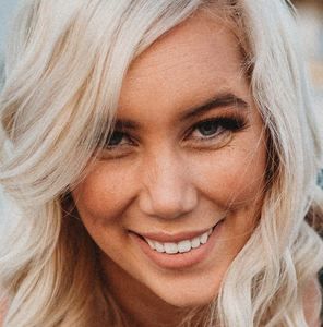 Meet your Posher, Patsy